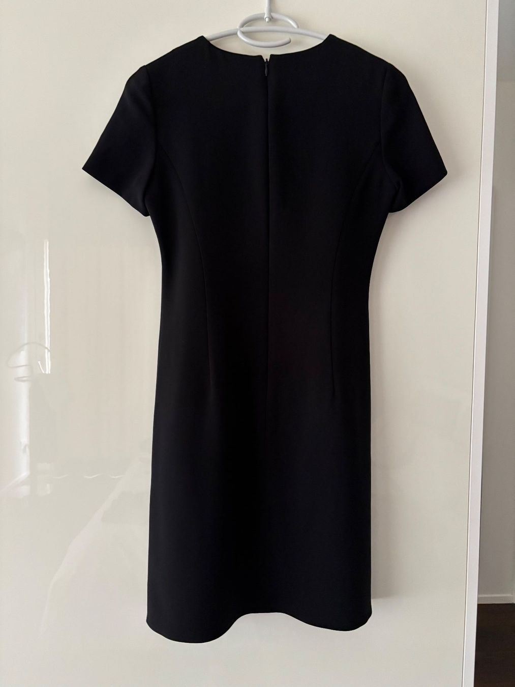 Theory Kleider: Robe THEORY - taille 34 en crepe noire – Gebraucht aus Wollerau von Dolder23