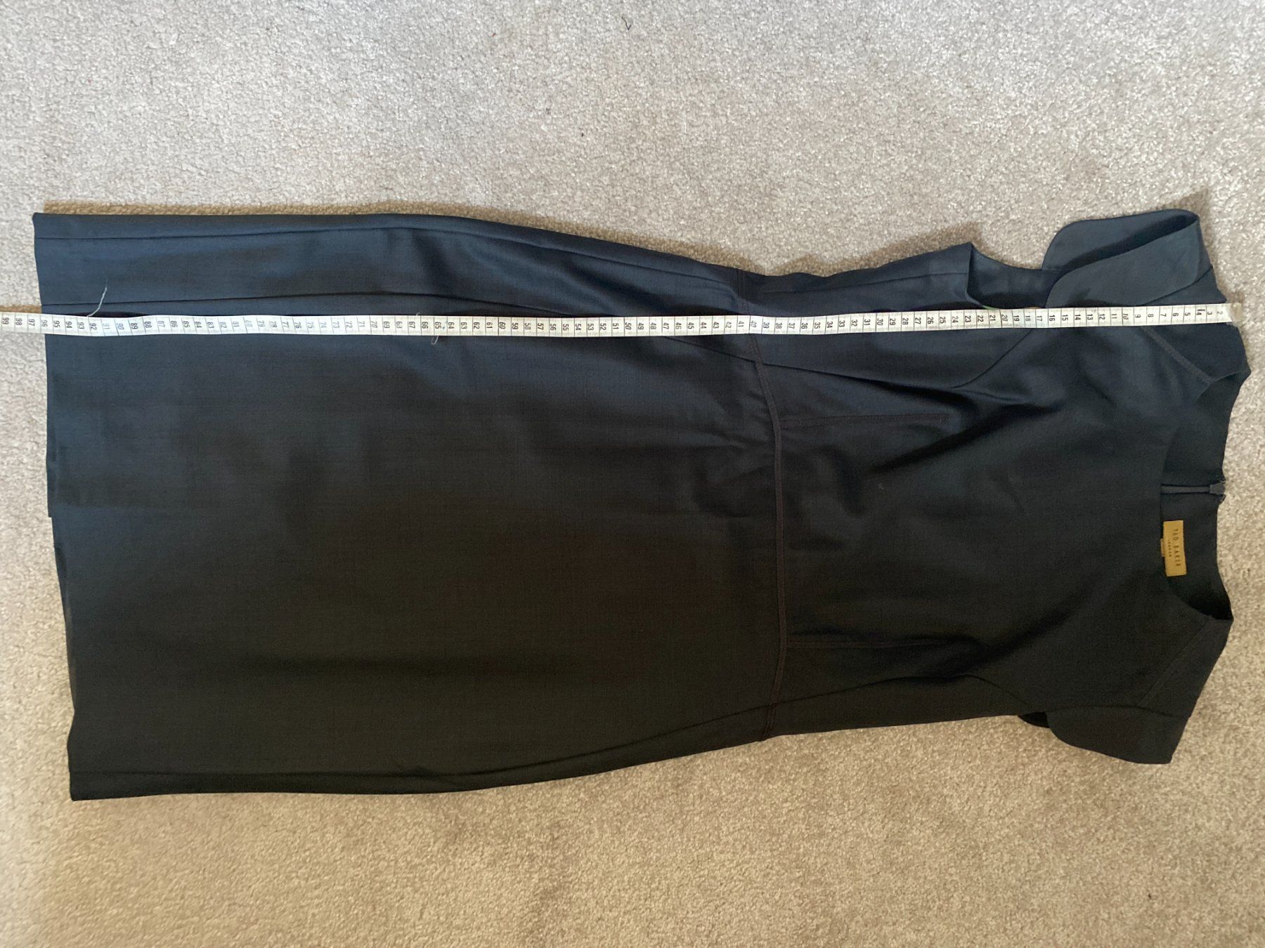 Vestiti: TED BEKER Kleid 36 – Usato da Liestal venduto da aarroon 3