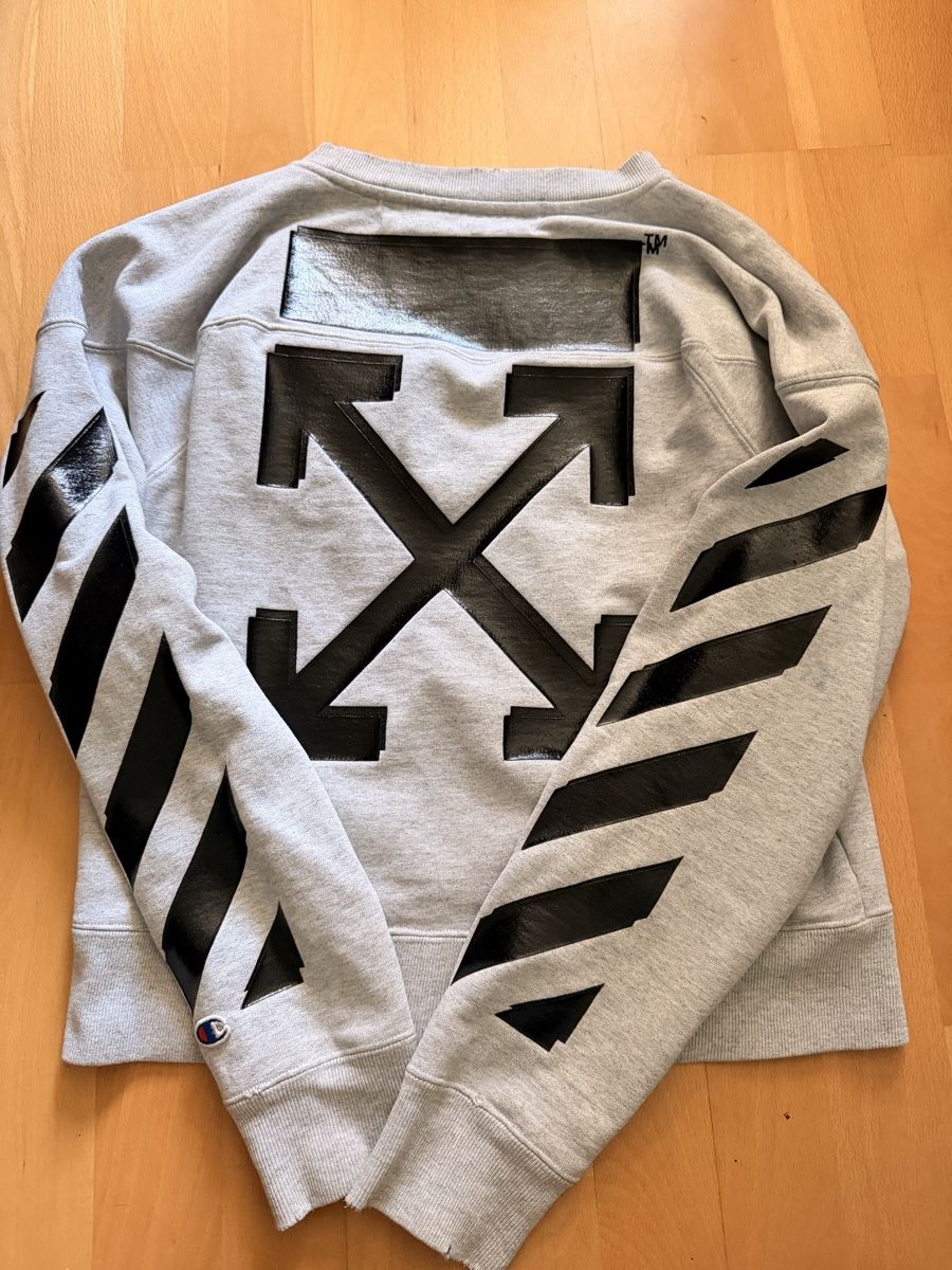 Off-White Maglioni & Felpe: Off White x Champion Sweater – Usato da Zürich venduto da Bonez_9 1