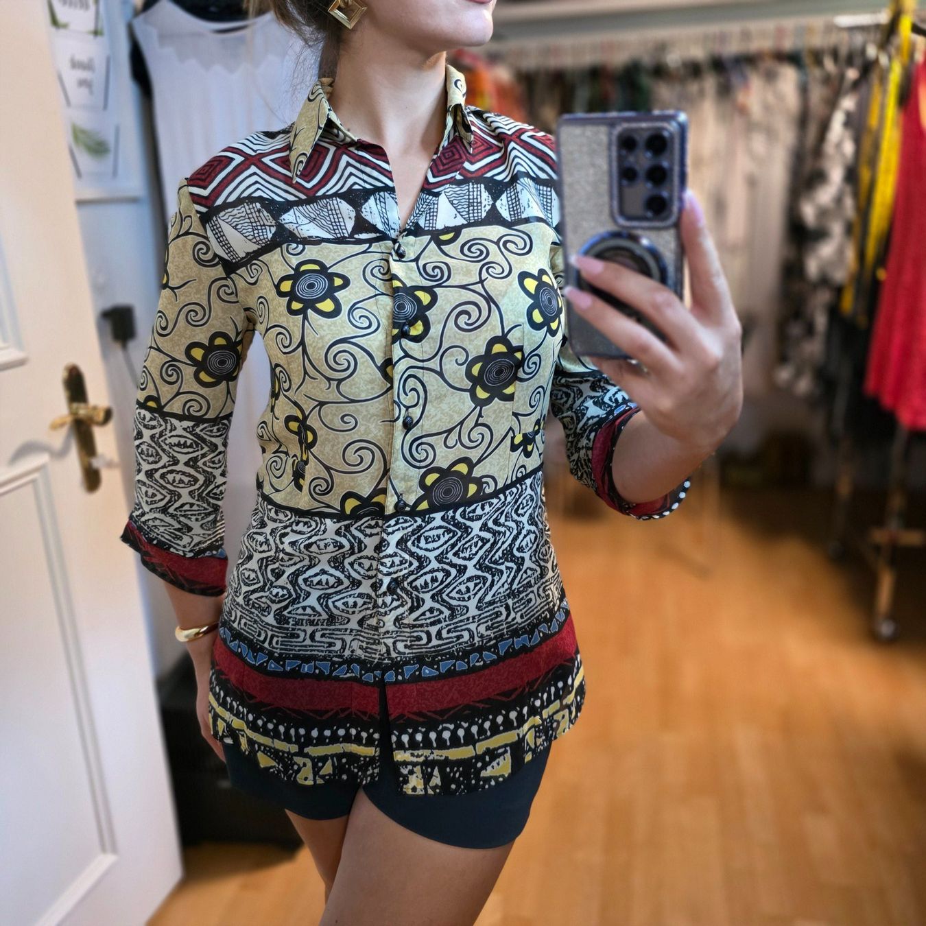 Blusen: Vintage Bluse Ethno Muster Gr. M – Gebraucht aus Wald ZH von CapLux 1