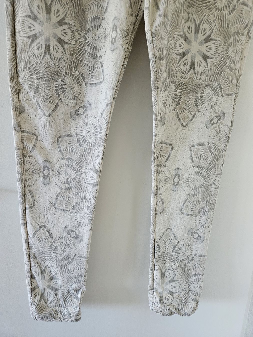 Pantaloni: helle Sommerhose one size - Spendenaktion – Nuovo (secondo la descrizione) da Unterkulm venduto da Beljasch 3