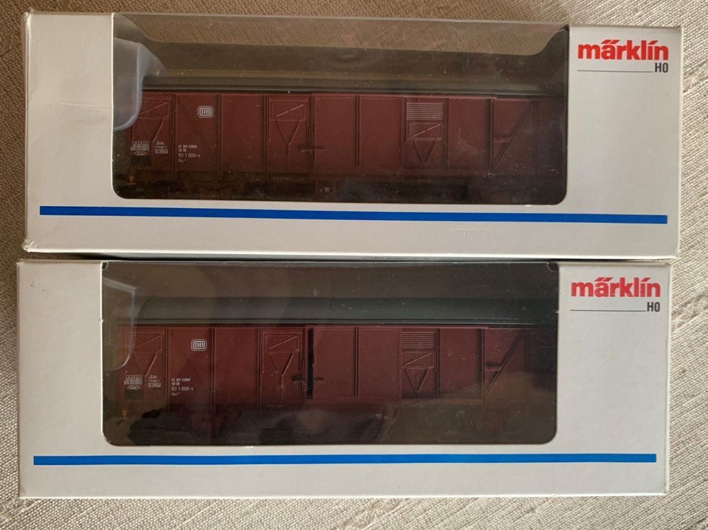 Zwei gedeckte DB Güterwagen Märklin H0 1