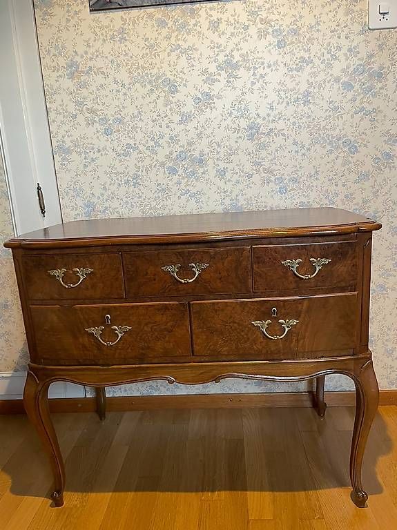 Cassettiere: Commode classique en bois  int. compartimenté  71×86×50 cm – Usato da Grimisuat venduto da cde_j5hh