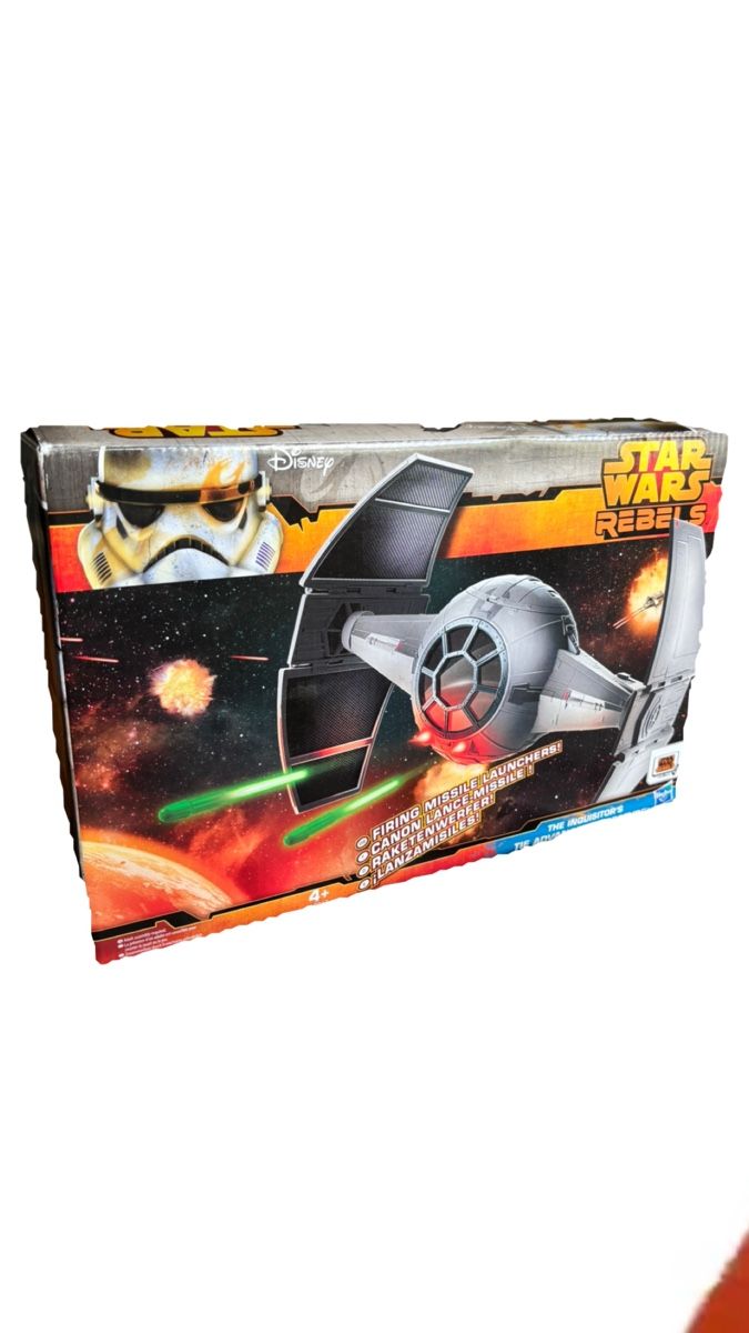 Star Wars Giocattoli: Star Wars Rebels Inquisitor's TIE Advanced Prototype Toy – Usato da La Chaux-de-Fonds venduto da joa_jk5g