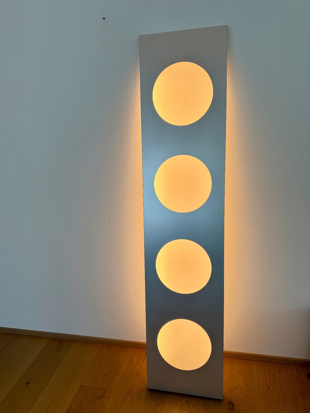 Foscarini Lampade: Foscarini Dolmen LED Stehleuchte – Nuovo (secondo la descrizione) da Urtenen-Schönbühl venduto da Smudo