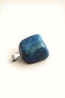 Pendentif en agathe bleue