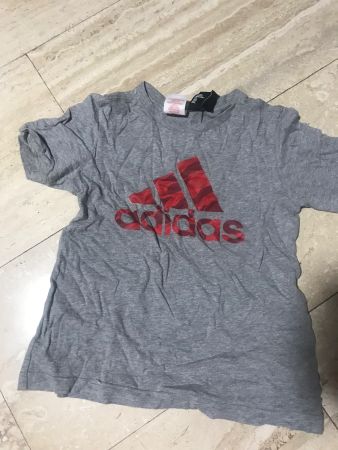 Adidas T-Shirt