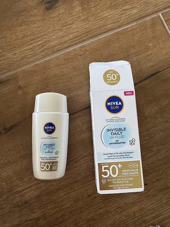 Nivea Cura del viso: Nivea UV FACE INVISIBLE DAILY FLUID LSF 50+ NEU – Nuovo e nell'imballaggio originale da Lachen SZ venduto da nathiisch 1