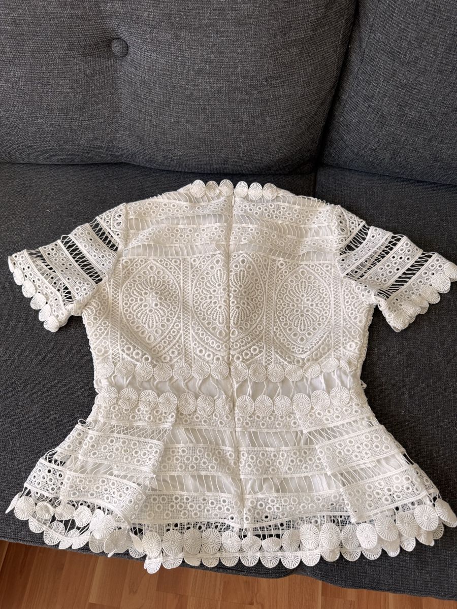 Maje Blusen: Blouse Maje – Gebraucht aus Zug von skp_q8lq 1