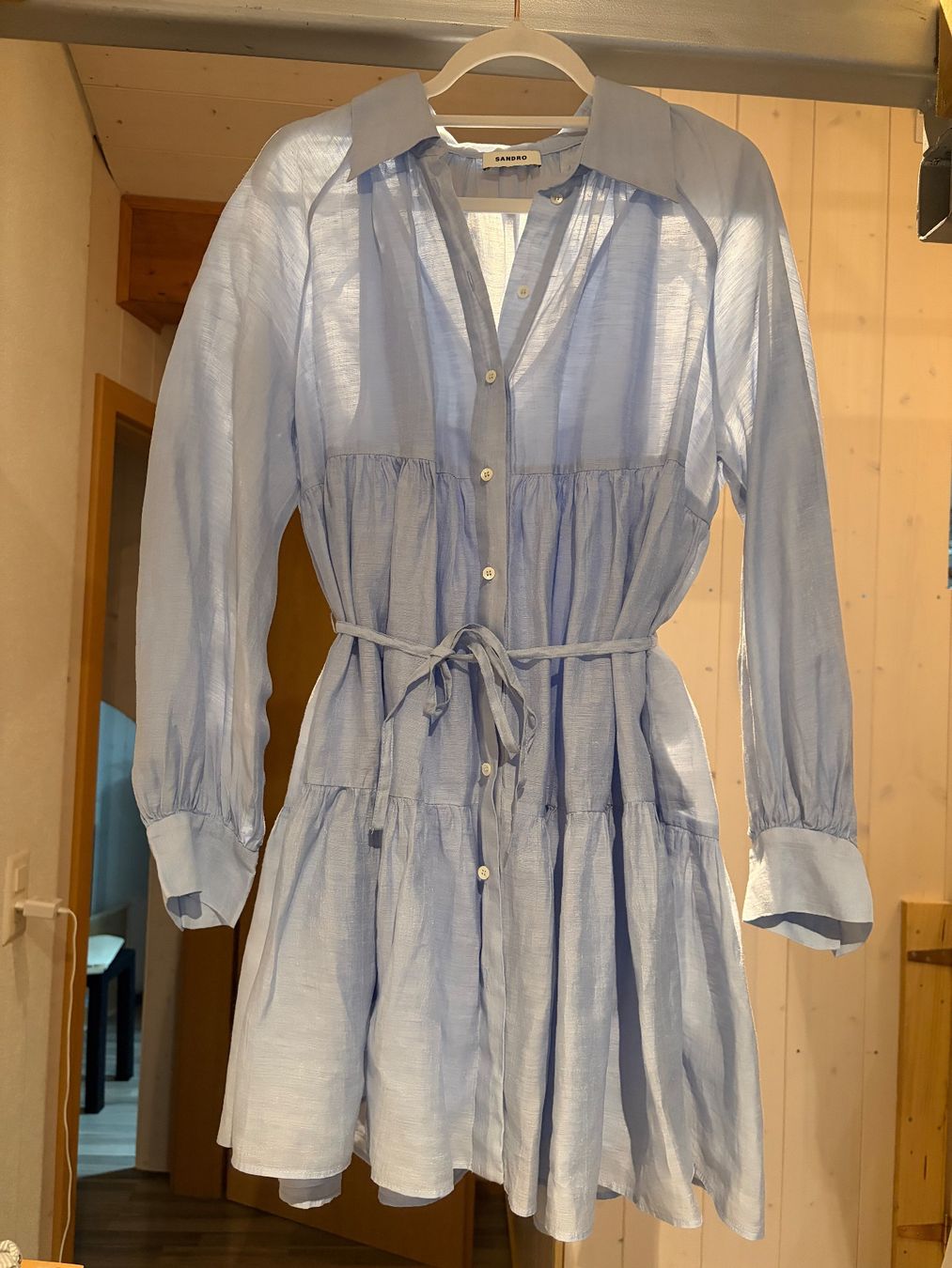 Sandro Vestiti: Robe Sandro taille M-L comme neuf – Usato da Evionnaz venduto da kat_nv9f 1