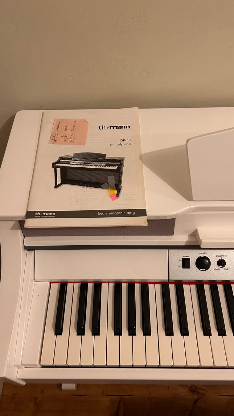 Thomann Strumenti musicali: Digitalpiano Thomann DP 50 – Usato da Frauenfeld venduto da nina___coo 1