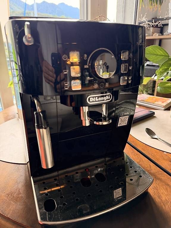 Kaffeemaschinen & Espressomaschinen: Delonghi Magnifica S – Gebraucht aus Bouveret von mal_8bhn 2