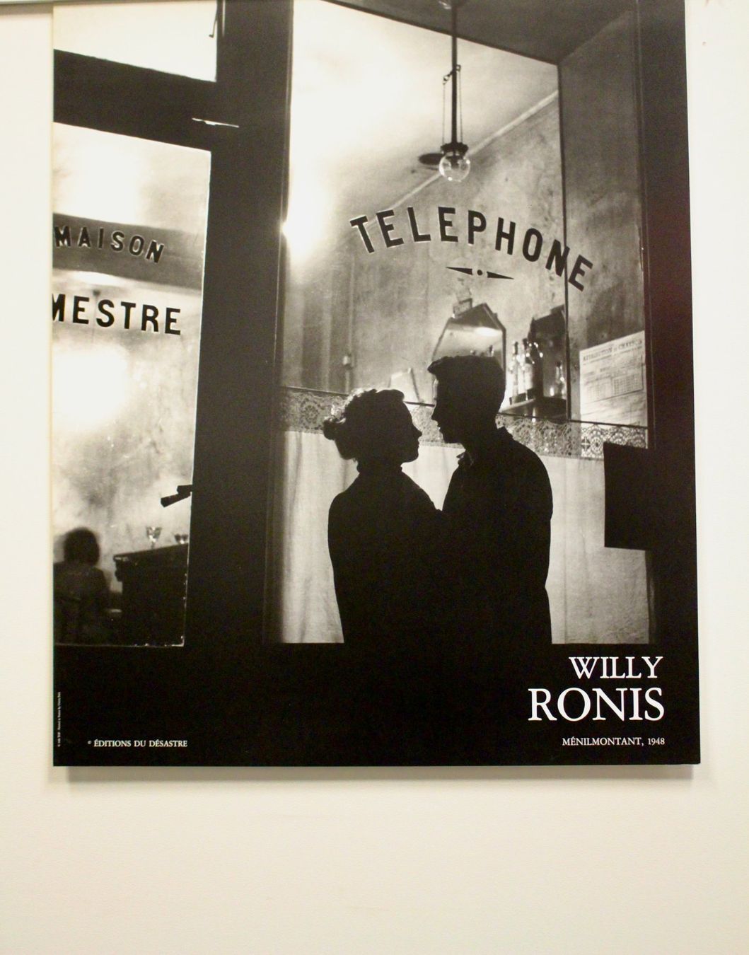 Grafica & Litografie: Ménilmontant, 1948 by Willy Ronis Offset Lithographie – Usato da Bruettisellen venduto da Collector_Store 3