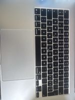 Apple MacBook Air 15” (2025) M4 – Sky Blue – Wie neu mit Gar