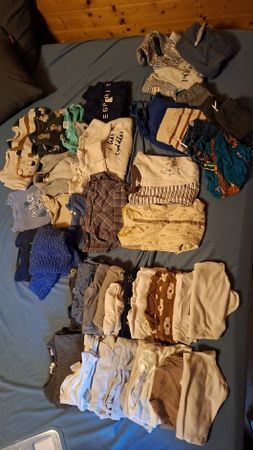 Grosses Kleiderpaket Grösse 68