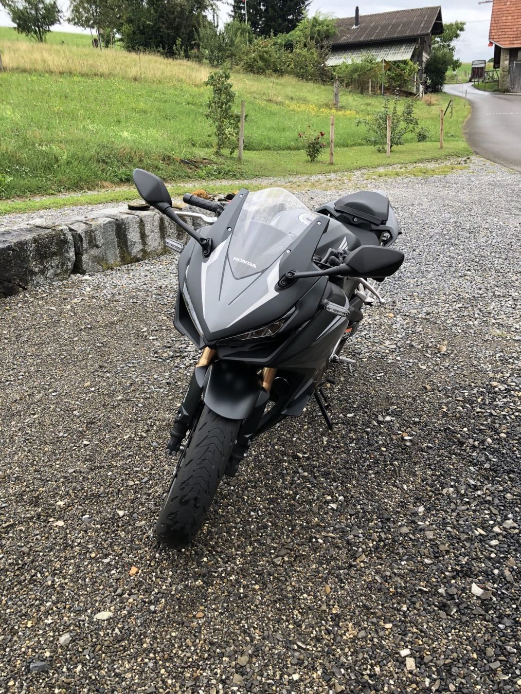Honda Strada: Honda CBR500RA zu verkaufen – Usato da Schmiedrued venduto da jen_cqt9
