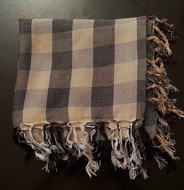Foulard & Sciarpe: HALSTUCH GELB - SCHOKOBRAUN - WEISS – Usato da St. Gallen venduto da Martunia
