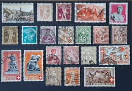 5-17-2 Timbres Helvetia oblitérés. Belle variété.