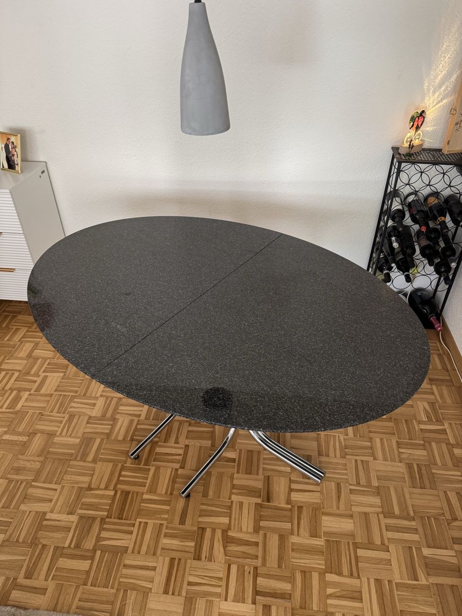 Tables: Designer Granit Steintisch Esstisch – D'occasion à Rümlang par Gruseh.ch 2