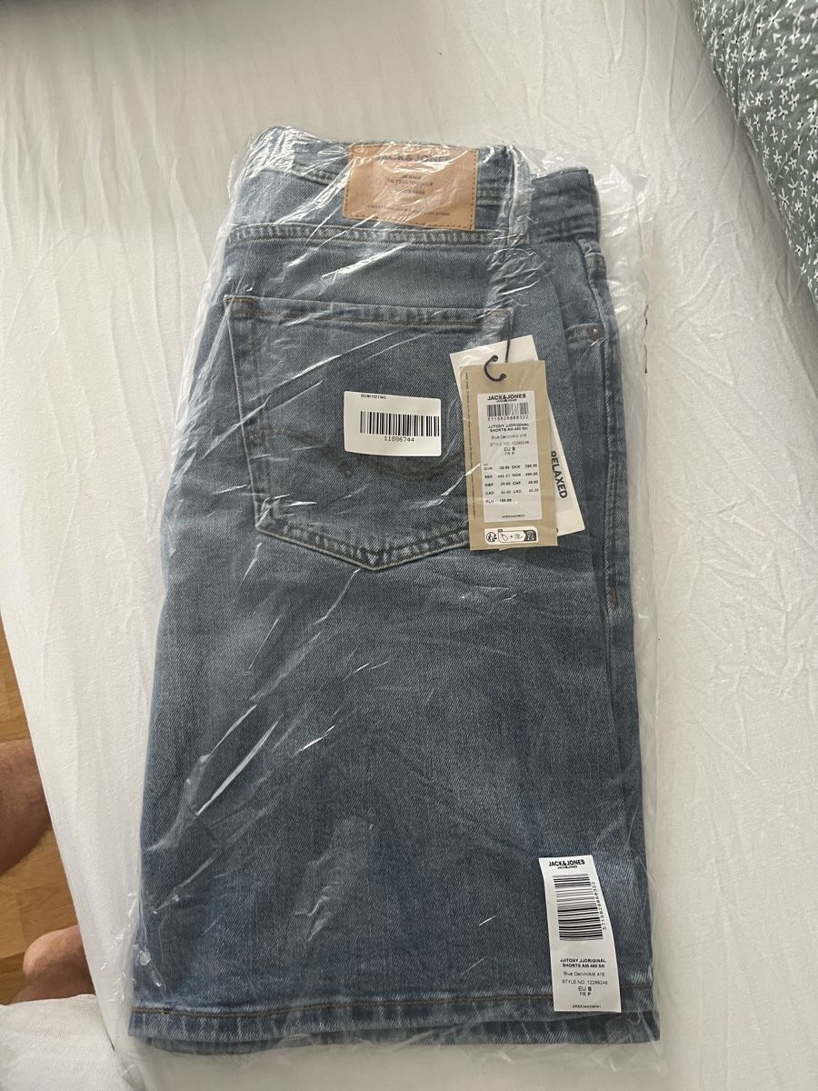 Jack & Jones Lots de vêtements: Jack and Jones shorts – Neuf avec emballage d'origine à Oberkirch LU par jsparow 1