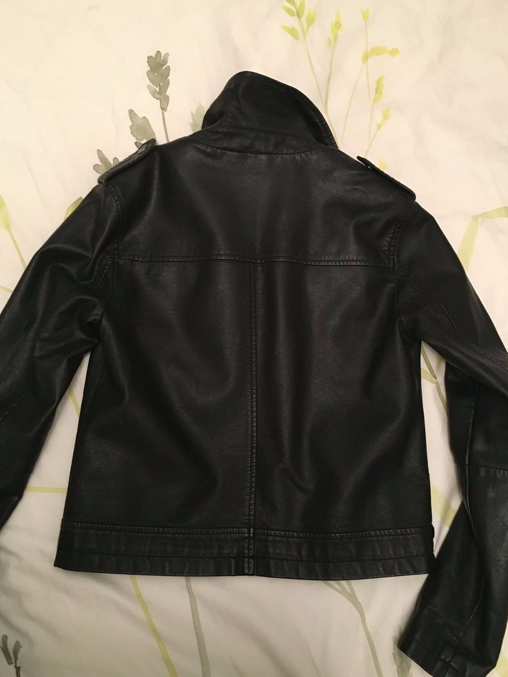 Only Vestes: Only   -  Biker Jacke    Gr. 36 kaum getragen – D'occasion à Bern par rewe45 3