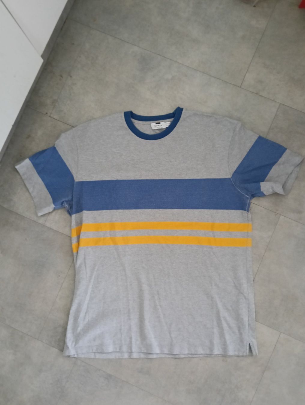 T-shirt: T-Shirt "Topman" Gr. L... – Usato da Uetendorf venduto da Koh0