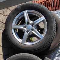 4 Winterreifen Continental 215/60 R16 auf Alufelgen