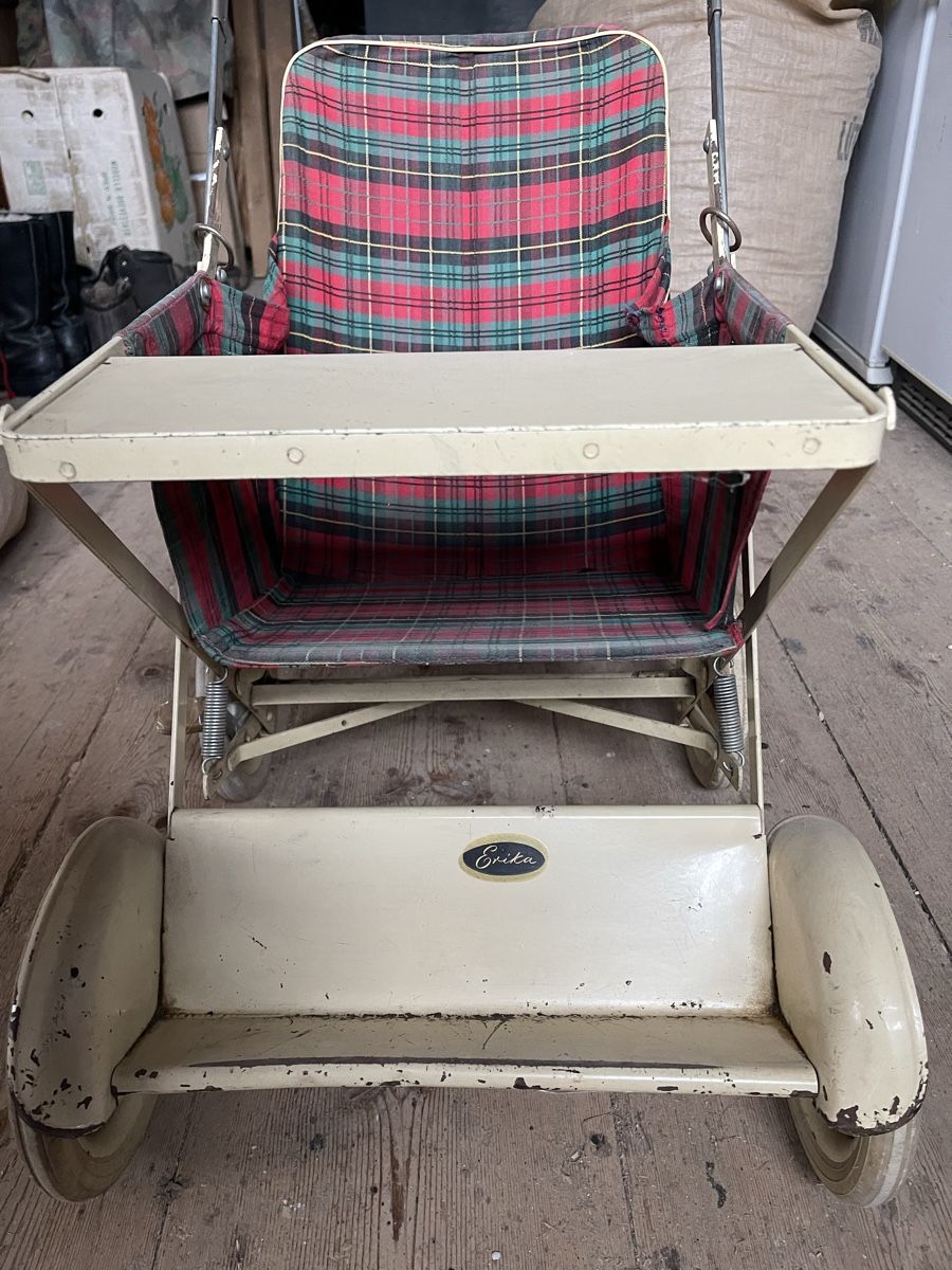 Carrozzine: Kinderwagen vintage – Usato da Fahrni b. Thun venduto da ams_56jv 2