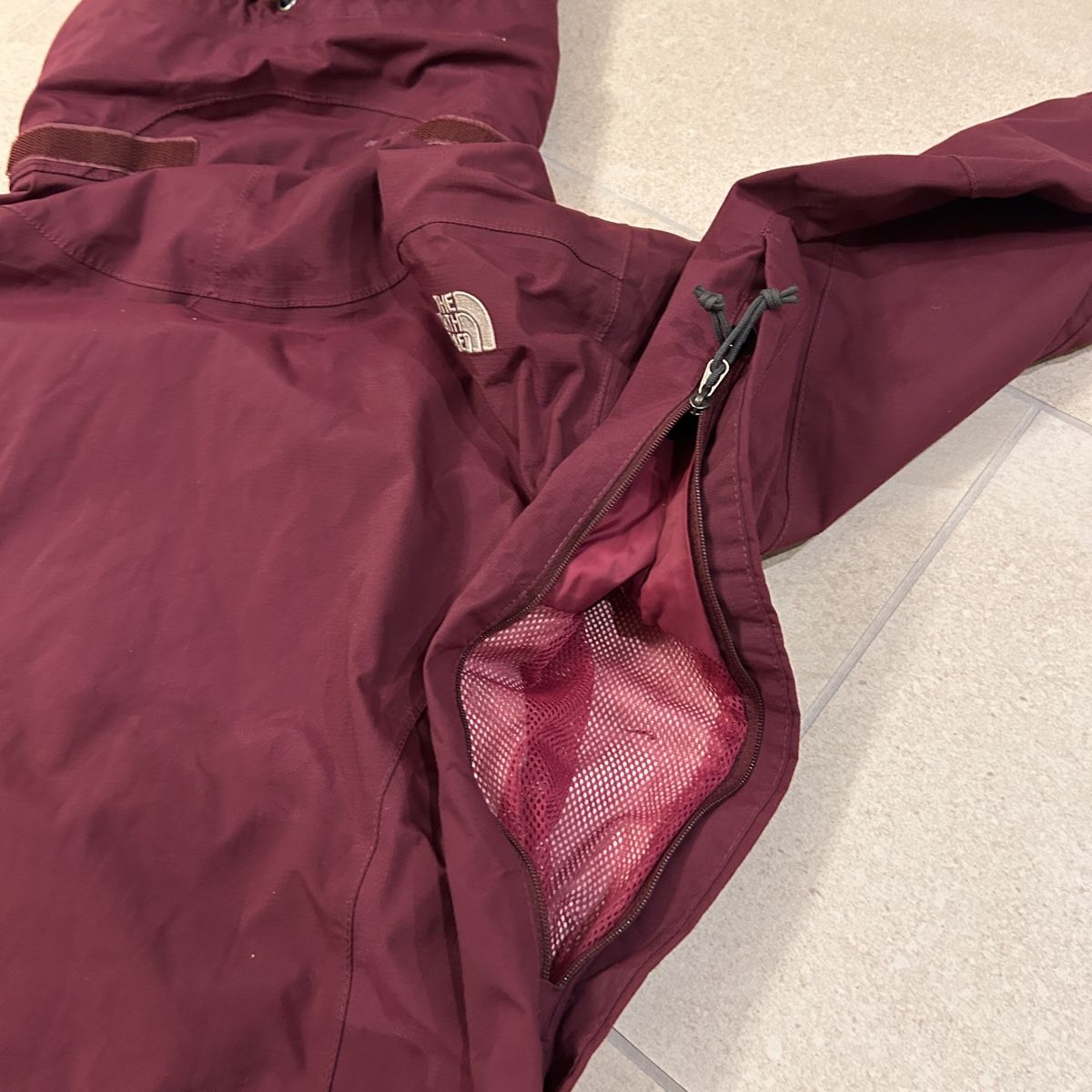 North Face Jacken: The North Face Wanderjacke – Neu (gemäss Beschreibung) aus Rümlang von rao_f2zd 6