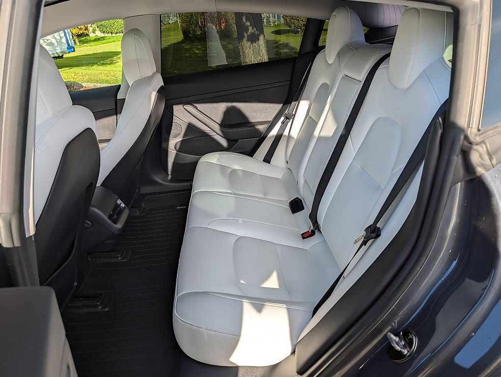 Automobili: *** Tesla Model 3 *** – Usato da Oetwil a.d. Limmat venduto da 123you_and_me 1