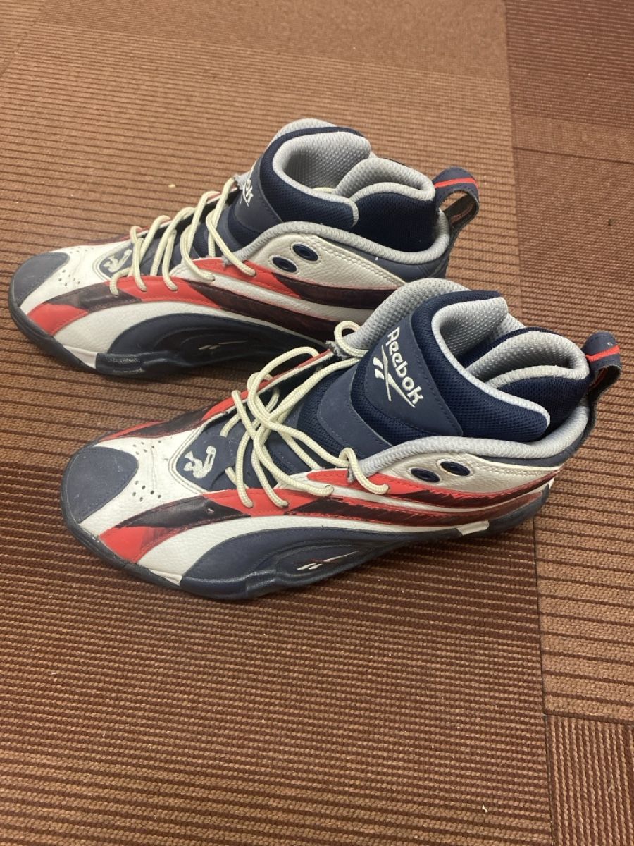 Herrenschuhe: Reebok Basketballschuhe – Gebraucht aus Zürich von PrBn