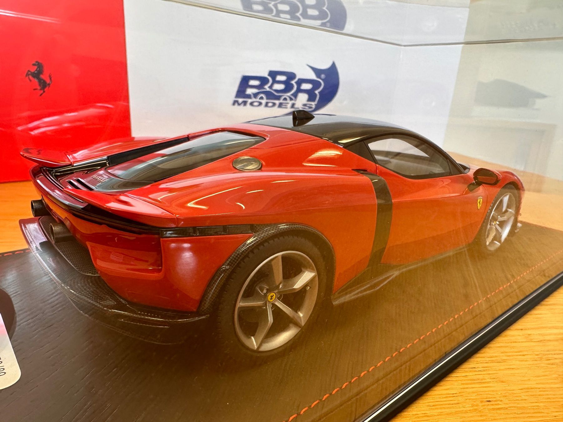 BBR Models Modellini d'auto: Ferrari  849 Testarossa rosso corsa 1/18 – Nuovo e nell'imballaggio originale da Stein AR venduto da Krabbe2 3