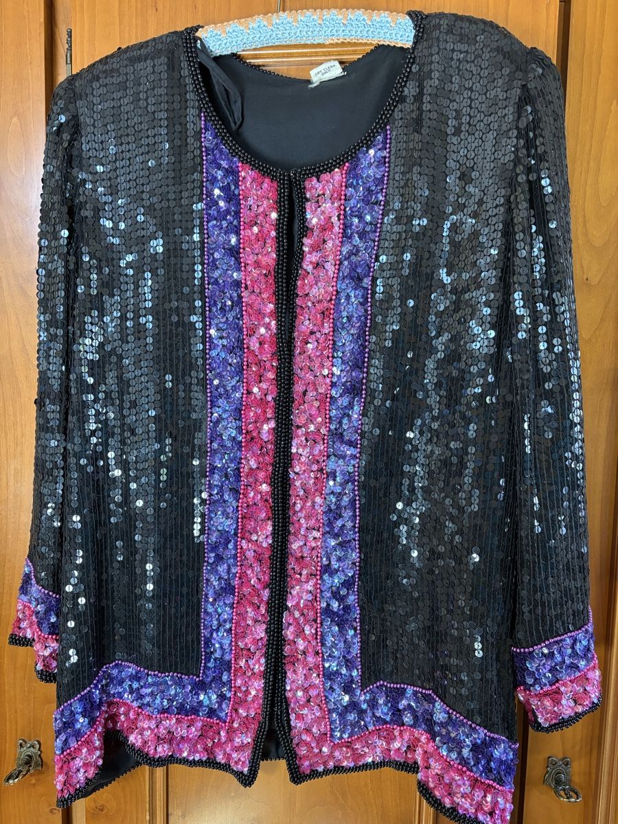 Giacche: Veste en soie, à sequins, faite main – Usato da Savigny venduto da alouette04