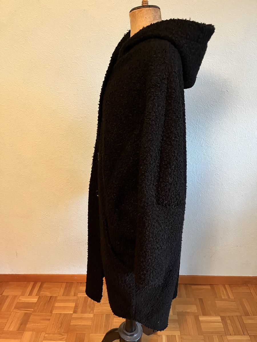Cappotti: Manteau noir à capuche T44 – Nuovo (secondo la descrizione) da Genève venduto da ct_fqr8 1