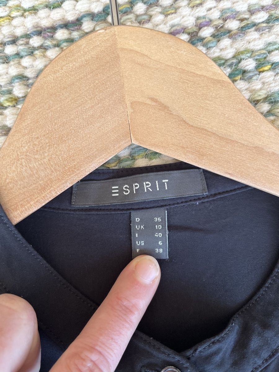 Esprit Top: Top Esprit Gr. 36 – Usato da Biberstein venduto da niji 2