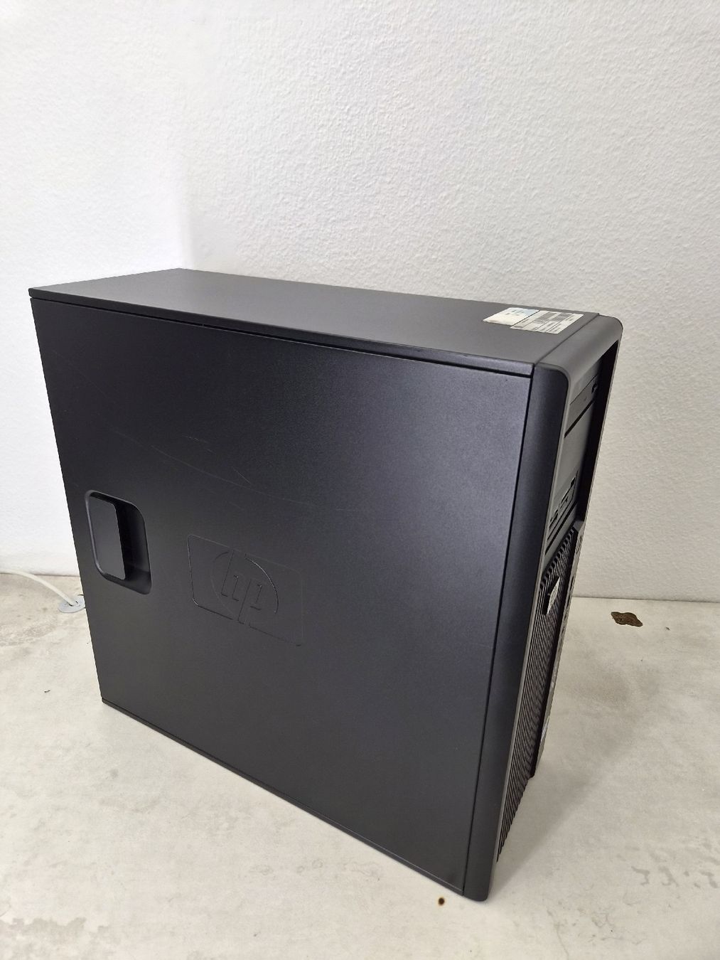 Hewlett Packard PCs: HP Z200 Workstation, Intel i5 670 – Gebraucht aus SCHAFFHAUSEN von Atami99 3