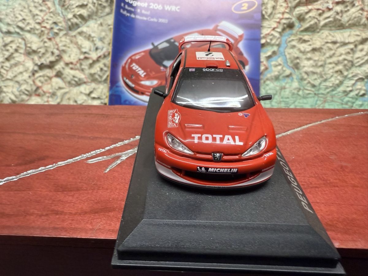 Peugeot Modellini d'auto: Peugeot 206 WRC 2003.  1/43 – Usato da Versoix venduto da Jeannot57 1