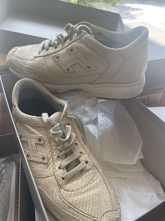 Damenschuhe: scarpe hogan – Gebraucht aus Lugano von naz_zkg8 1