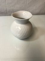 Meissen Porzellan Vase Wellenspiel Höhe 14 cm