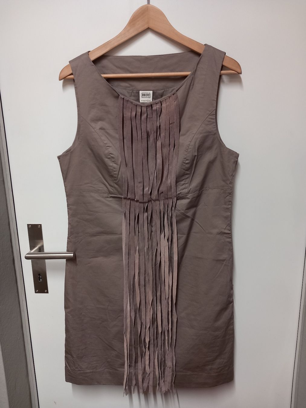 Robes: OBJECT Kleid Fransen Gr. 40 NEU mit Etikett – Neuf (Voir description) à Gwatt (Thun) par umwelt-brocki