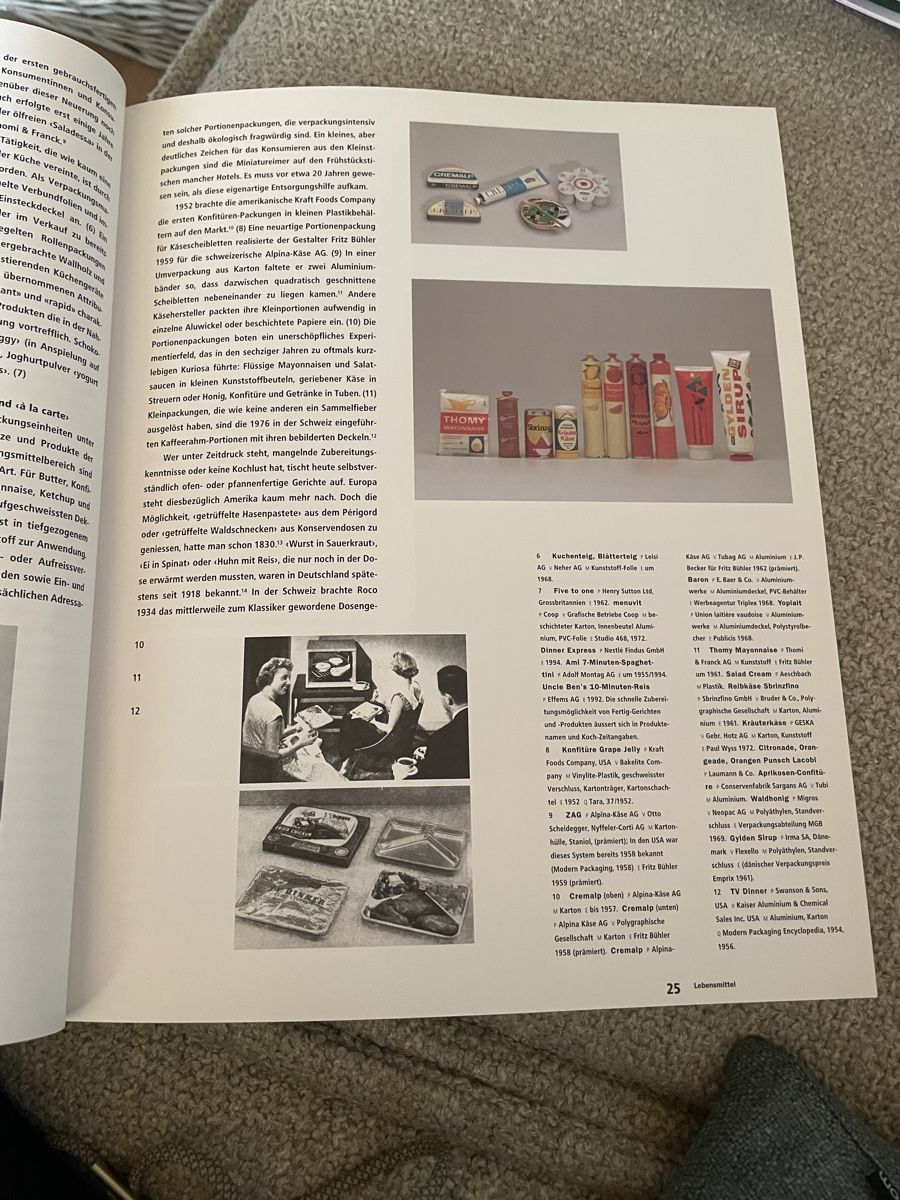 Libri: Buch "Hüllen füllen" Verpackungsdesign  – Usato da Oberwil BL venduto da another-day-of-sun 4