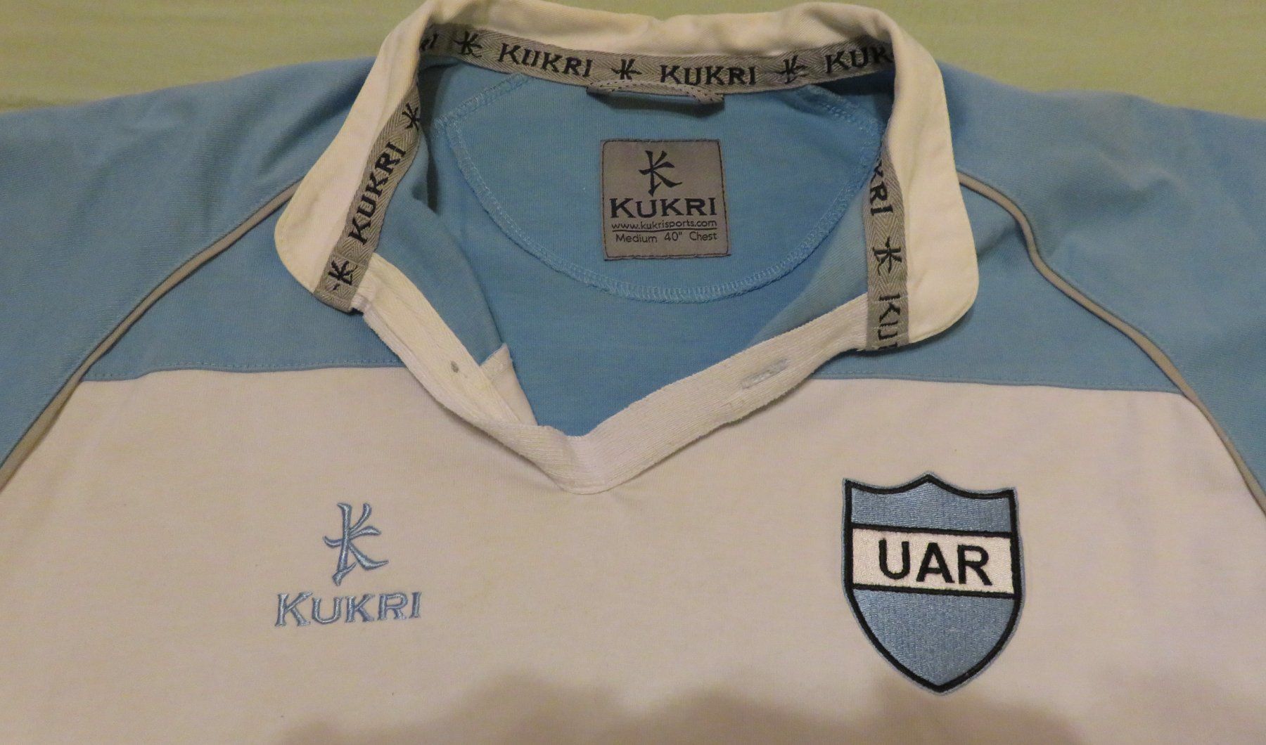 Canottiere & Pantaloni: Rugby / Jersey Argentina  Large – Usato da Zurich venduto da yellowsons