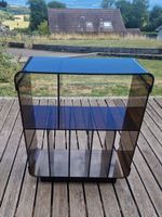 70er-Jahre HiFi-Möbel aus geräuchertem Plexiglas – Space Age
