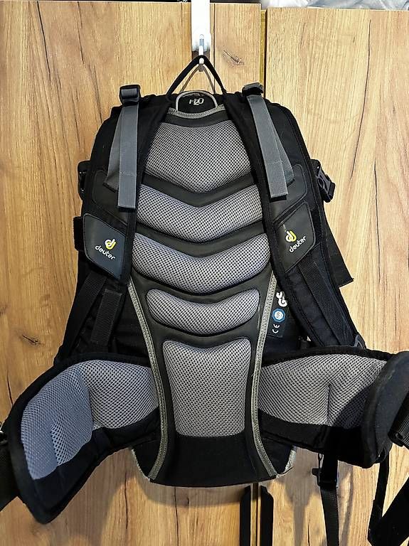 Rucksäcke: Zaino Razor 18L – Gebraucht aus Minusio von pas_2xrs 2