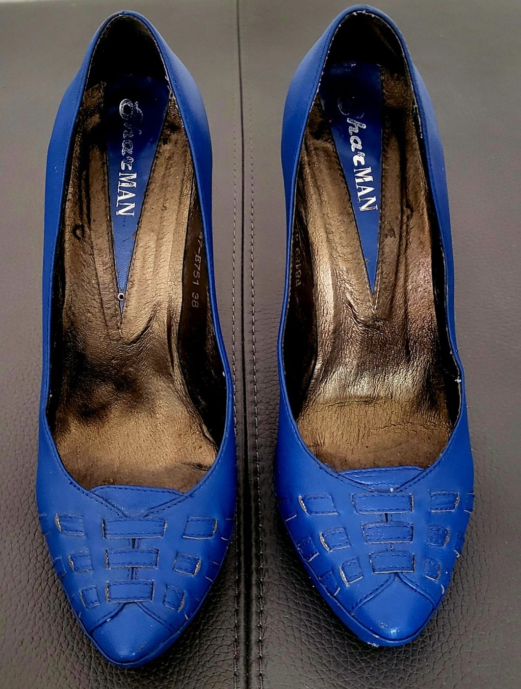 Scarpe da donna: Escarpins à plateforme bleu électrique. – Usato da Neuchâtel venduto da wikit 1