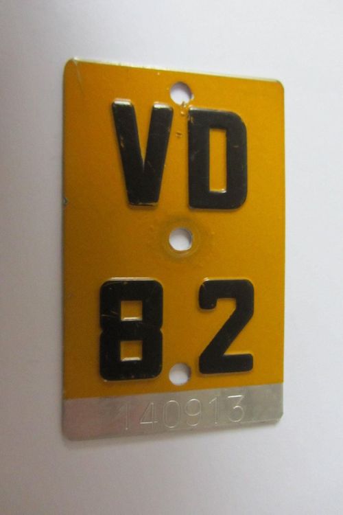 PLAQUE VD 1982 Kaufen auf Ricardo