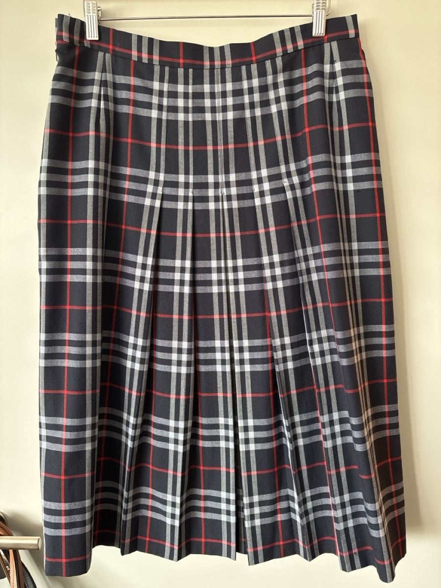 Burberry Gonne: Rock von Burberrys, ca. Gr. 40/42 – Usato da Schlieren venduto da _jea_