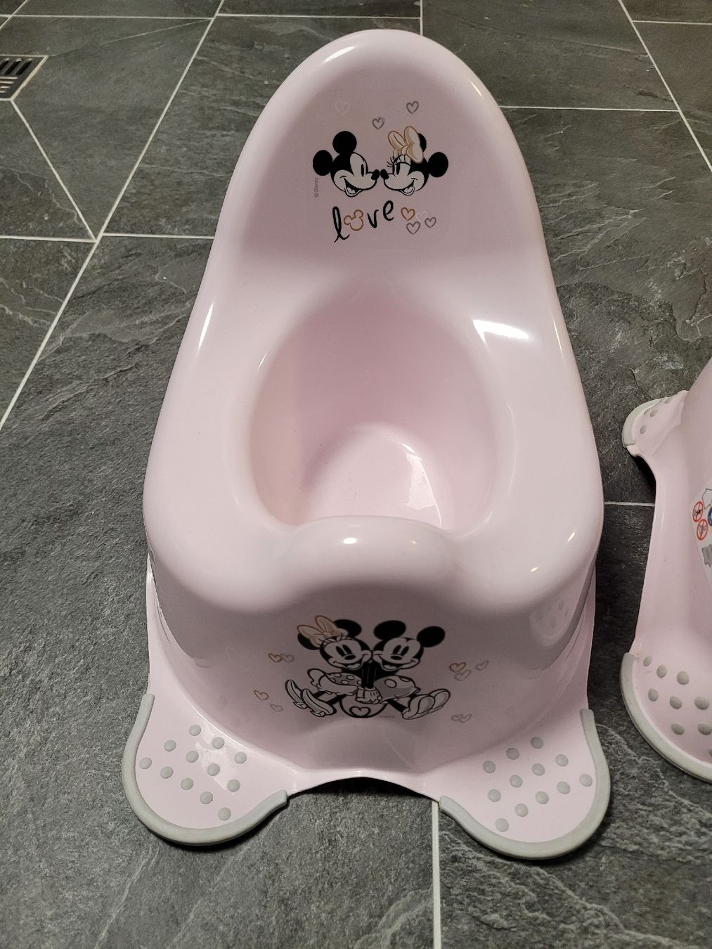 WC: Rosa Töpfchen & Tritthocker Set, Minnie Maus Design – Usato da Toffen venduto da ver_x68f 1