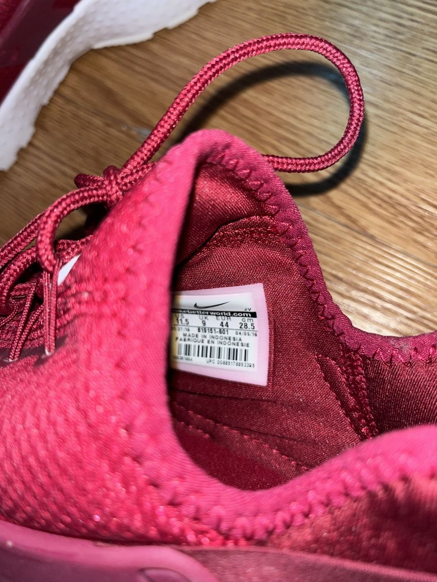 Nike Scarpe da uomo: Nike Huarache Grösse 44 neuwertig – Nuovo (secondo la descrizione) da Frick venduto da DionysHildebrand 1