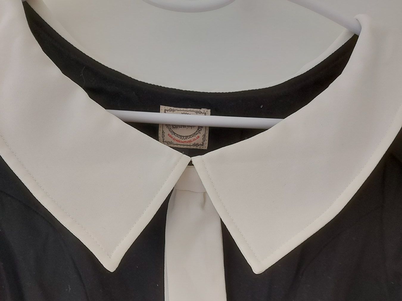 Top: Blouse Banned Retro – Nuovo (secondo la descrizione) da Le Mont-Pèlerin venduto da jux_x96b 1